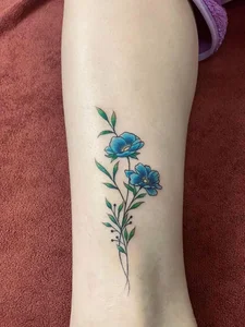 111+ Beautiful and Alluring Calf Tattoos for Women: Elegant Ink Inspiration - image 31