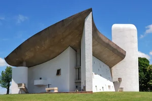 Exploring the Architectural Masterpiece of Notre Dame du Haut by Le Corbusier in Ronchamp - image 1