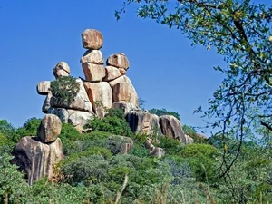 Most Precarious Balancing Rocks in the World Defying Gravity - image 2