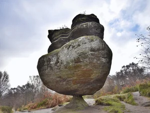 Most Precarious Balancing Rocks in the World Defying Gravity - image 0