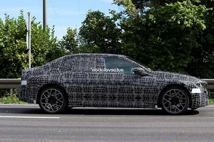 BMW i3 Ready for Launch: Pioneering the Next-Gen Neue Klasse EV Platform - image 2