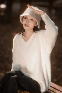 YiTuYu Art Language Vol.5793 YYYY: A Masterclass in Contemporary Portrait Photography and Visual Aesthetic - image 22