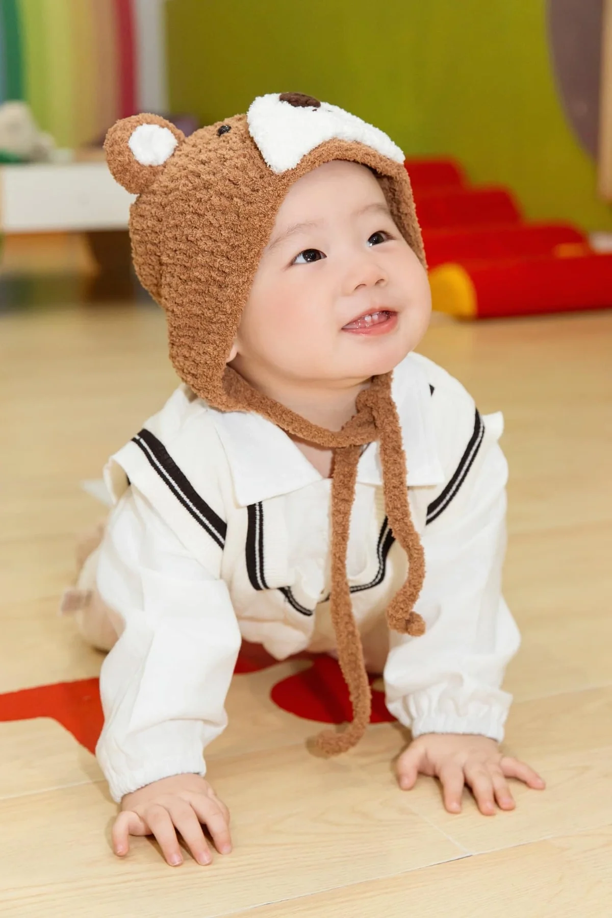 Le Au Ngan Anh Shares Heartwarming Moments with Her Adorable One-Year-Old Son