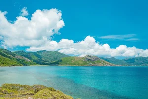 The Stunning 7km Coastal Road That Will Make You Fall in Love with Con Dao - image 2
