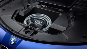 BMW i3 Neue Klasse Revealed: 463HP and 700KM Range to Challenge Tesla Model 3 - image 7