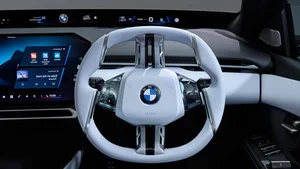 BMW i3 Neue Klasse Revealed: 463HP and 700KM Range to Challenge Tesla Model 3 - image 15
