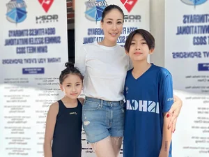 Famous Beauty Queen Lives A Simple Life As A Devoted Mother of Three - image 10