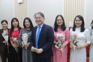 Dr. Phan Xuan Dung Praises the Dynamic Women of VUSTA - image 5