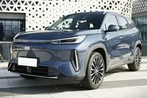 Geely Galaxy M7 Launch: The SUV with Record-Breaking Fuel Efficiency - image 8