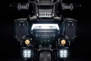 The Ultimate Adventure: Harley-Davidson Pan America 1250 Limited for Every Journey - image 1