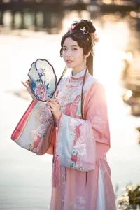 Artistic Photography Showcase: Yi Zhi a Meng Zai in YiTuYu Art Language Vol.9884 - image 12