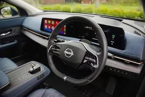 2027 Nissan X-Trail Leaks: Bold Angular Design and e-Power Engine - image 1