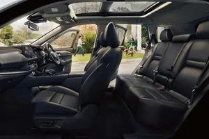 2027 Nissan X-Trail Leaks: Bold Angular Design and e-Power Engine - image 0