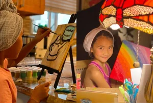 Inspiring Art Passions: How the Daughters of Vietnamese Celebrities Excel in Fine Arts and Painting - image 9