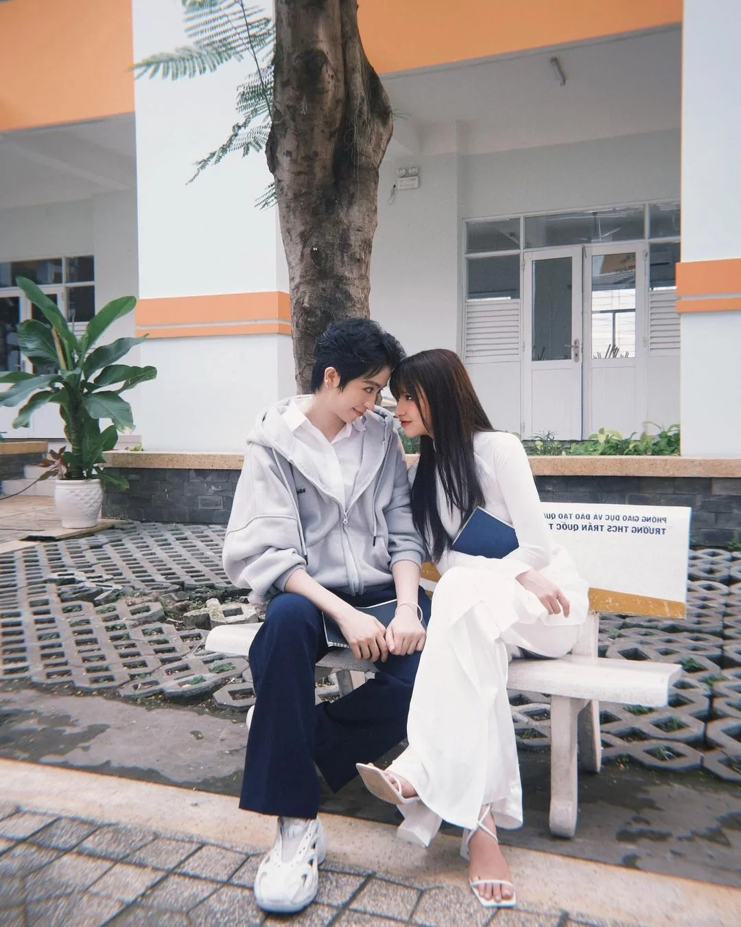 Gil Le and Xoai Non Take Relationship to the Next Level with Family Meetings