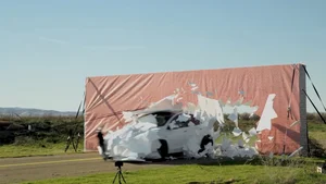 YouTuber's Tesla Self-Driving Test Ends in Unexpected and Costly Failure - image 2