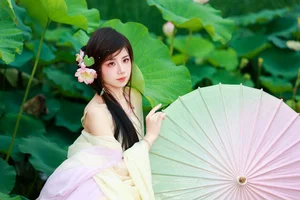 YiTuYu Art Language Vol.9955: Capturing the Charm of Xiao Du Tong Xue (57P) - image 0