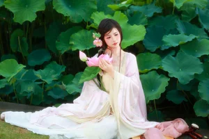 YiTuYu Art Language Vol.9955: Capturing the Charm of Xiao Du Tong Xue (57P) - image 42
