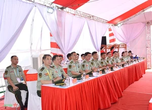 Vietnam-China Coast Guard Friendly Exchange: Promoting Maritime Cooperation - image 4