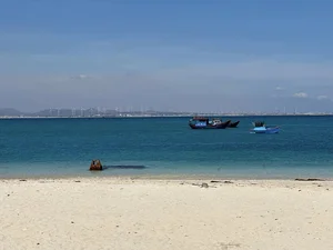Summer Escape: Discovering the Pristine Beauty of Cu Lao Cau Island - image 7