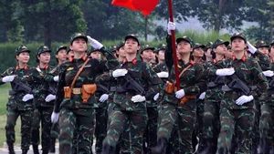 Female Soldiers Participate in First Joint Rehearsal for September 2nd Parade - image 5