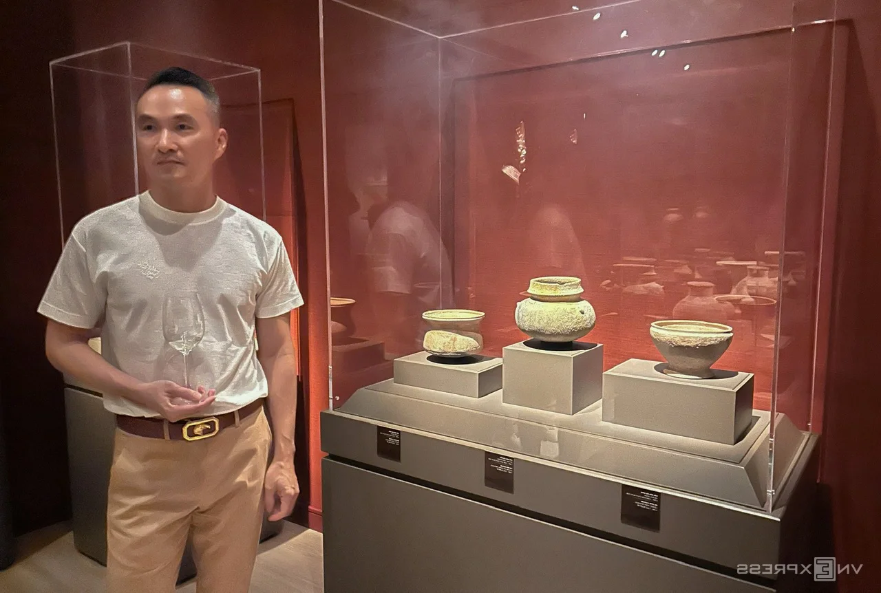Exploring the Exquisite Ceramic Museum of Renowned Actor Chi Bao