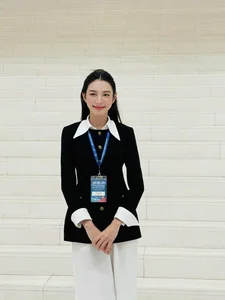 Rating Miss Grand International Thuy Tien’s Flawless National TV Style - image 4