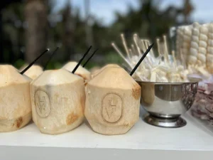 Exquisite Wedding Menus of Top Vietnamese Celebrities Revealed - image 22