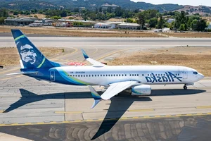 Close-Up Look at the Boeing 737 Aircraft Model Following the Recent Incident in South Korea - image 0