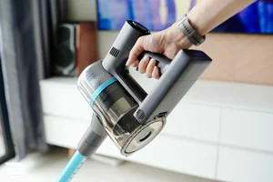 Bravio Cyber P10 Cordless Vacuum Review: Powerful Suction and Ultra-Quiet Performance - image 6