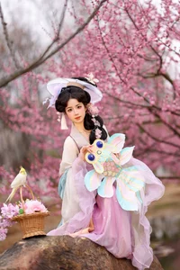 YiTuYu Vol 9463 Xiao Du Tong Xue Elegant Portrait Art Series - image 5