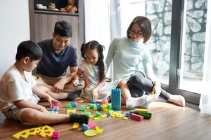 Unlocking Success: Common Traits Shared by Parents of Highly Successful Children - image 0