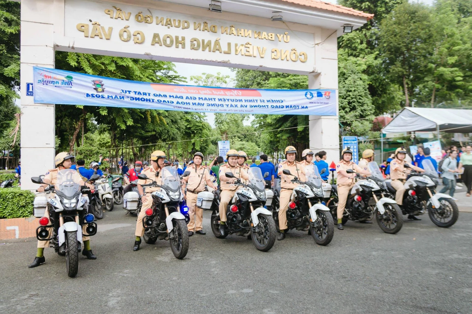 Ho Chi Minh City Launches Campaign to Improve Traffic Safety and Culture