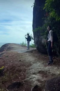 Conquering Chu Nam: Hoang Thuy's 8-Hour Trek to the 'Roof of Pleiku' - image 4