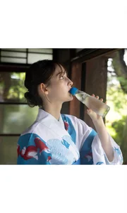 Cecile Nana Digital Photo Book: Summer is in the Air (81P Exclusive) - image 6