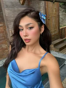 Thieu Bao Trang and Ngoc Trinh Captivate Fans with Stunning New Photos - image 1
