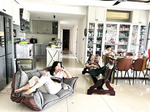 A Peek Inside Actress Ngoc Lan's Luxurious High-End Apartment - image 1