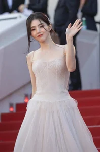 K-Drama Casting Controversy: Netizens React to 'Who's Gonna Do The Acting?' Criticism - image 4