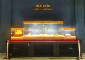 National Treasures of Nghe Temple: Sacred Gold Artifacts - image 2