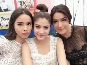 Thai Superstar Kimmy Kimberley Celebrates Bachelorette Party with Star-Studded Bridesmaids - image 11