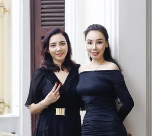 Thanh Hang Wedding Rumors and Pregnant Nha Phuong Stunning Look - image 3