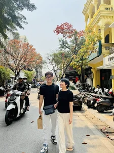 Miss Universe Vietnam H'Hen Nie Enjoys Cozy Coffee Date with Partner - image 2