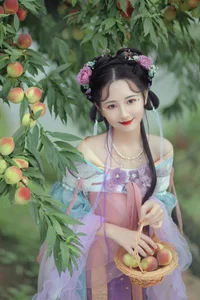 YiTuYu Art Language Vol.4463: Discover the Timeless Elegance of Yin Yue in This Exclusive Photography Series - image 3