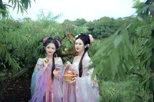 YiTuYu Art Language Vol.4463: Discover the Timeless Elegance of Yin Yue in This Exclusive Photography Series - image 8
