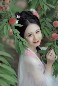 YiTuYu Art Language Vol.4463: Discover the Timeless Elegance of Yin Yue in This Exclusive Photography Series - image 14