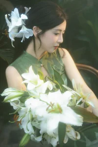 YiTuYu Art Language Vol.9869 Yan Huan: Elegant Asian Portrait Photography - image 1