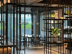 Lách Ca Lách Cách: A Modern Restaurant Telling the Story of Vietnamese Street Food - image 3
