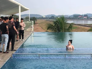 Vietnamese Screen Queen’s Fitness Secret to a Tiny Waistline - image 1