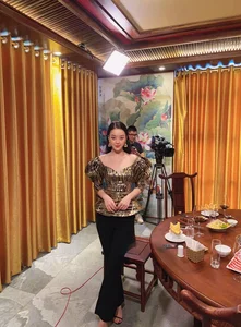 Vietnamese Screen Queen’s Fitness Secret to a Tiny Waistline - image 5