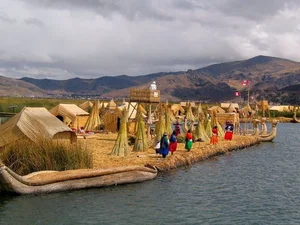 Exploring Lake Titicaca: The World's Highest Navigable Lake and Its Ancient Secrets - image 8